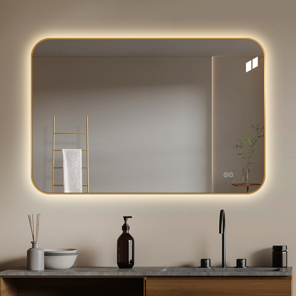 Rektangulært Spejl, med LED-lys og Antidug 120x80 cm - Guld ramme, runde hjørner