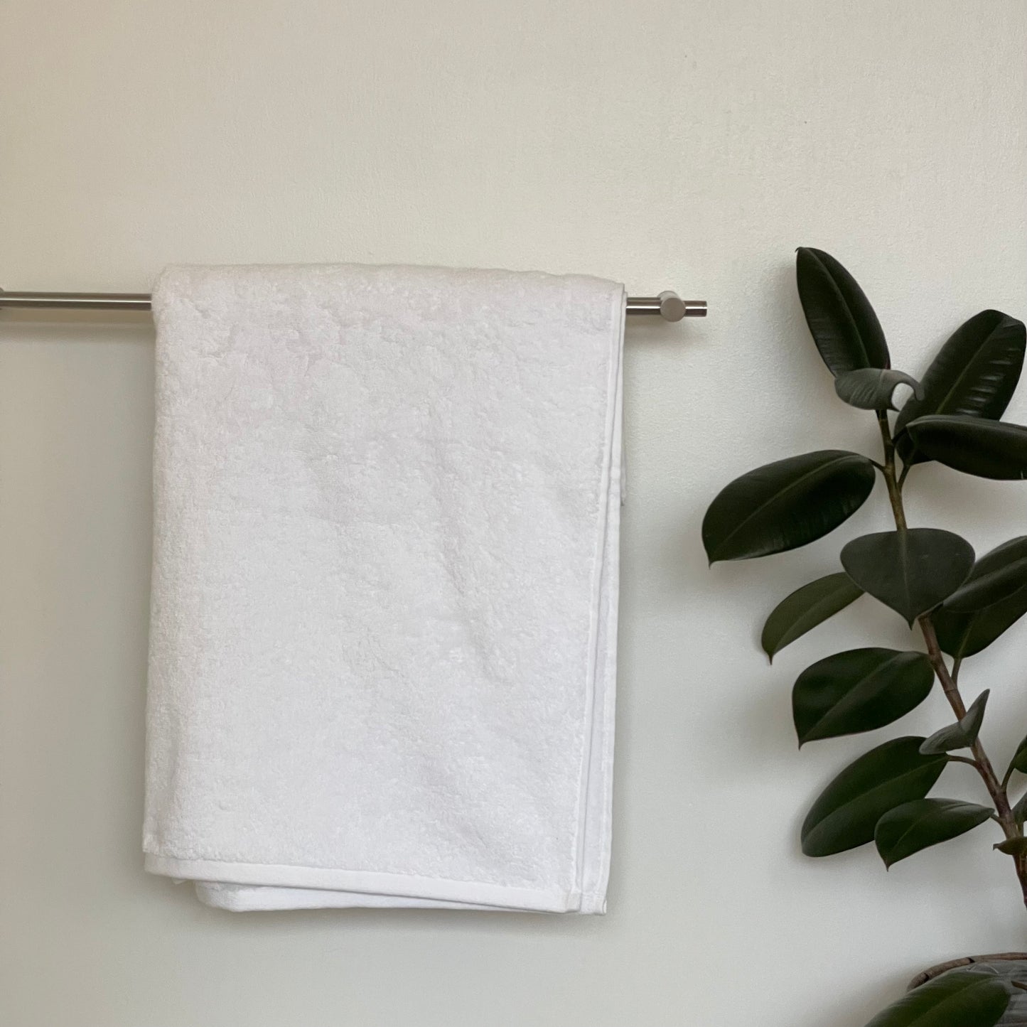 Håndklæde - White Cloud - Stor