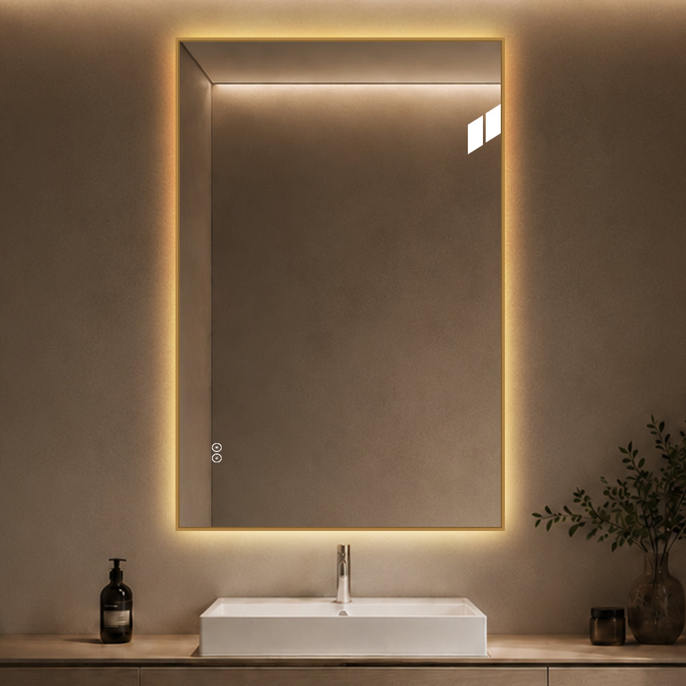 Rektangulært Spejl med LED-lys og Antidug 80x120 cm - Guld ramme 90º